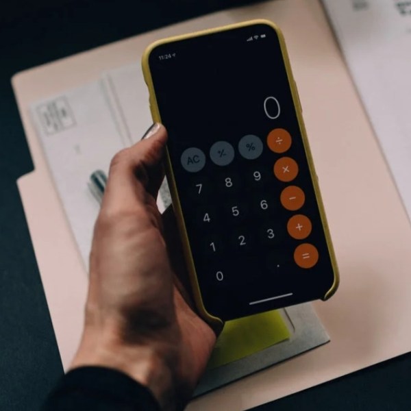 Mobile Phones to cost more from April 2020 due to GST Hike from 12% to&nbsp;18%